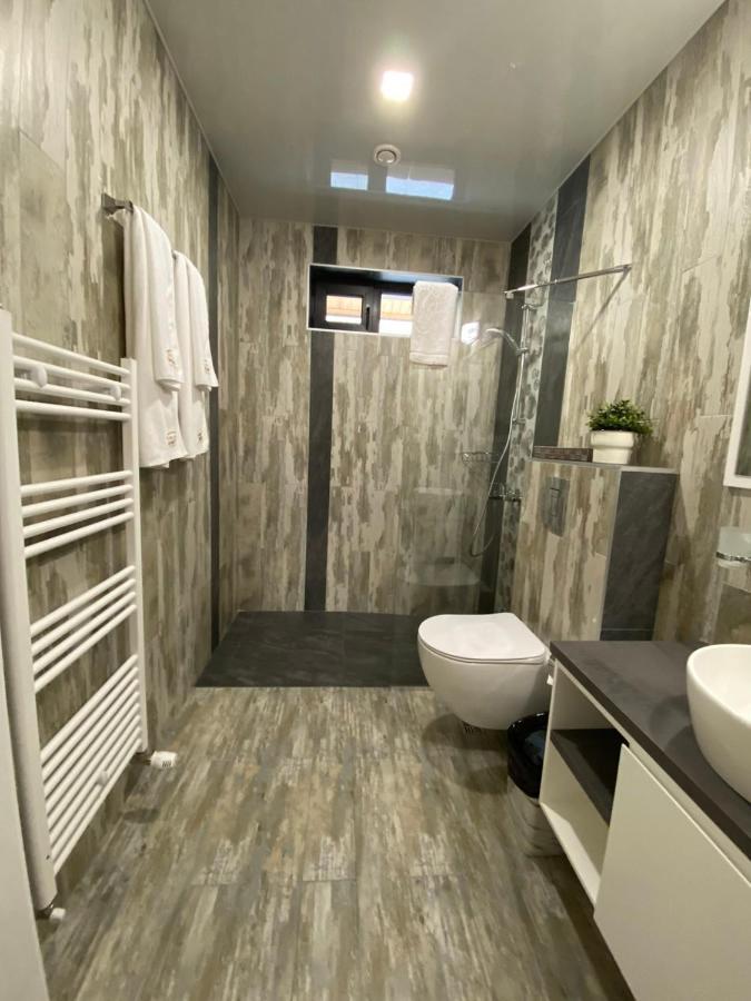 Villa Dea & Villa Ina - Villas & Spa Park In Velingrad Bagian luar foto