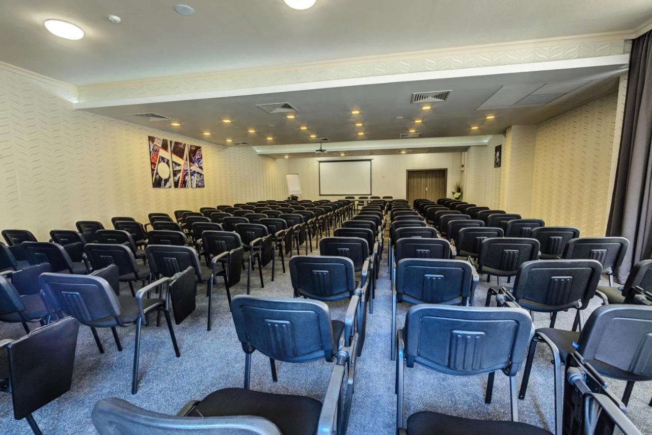 Villa Dea & Villa Ina - Villas & Spa Park In Velingrad Bagian luar foto